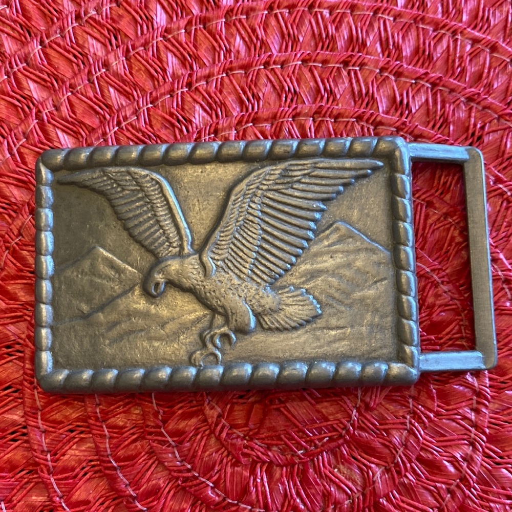 Vintage American Eagle belt buckle no markings. From the 1970’s